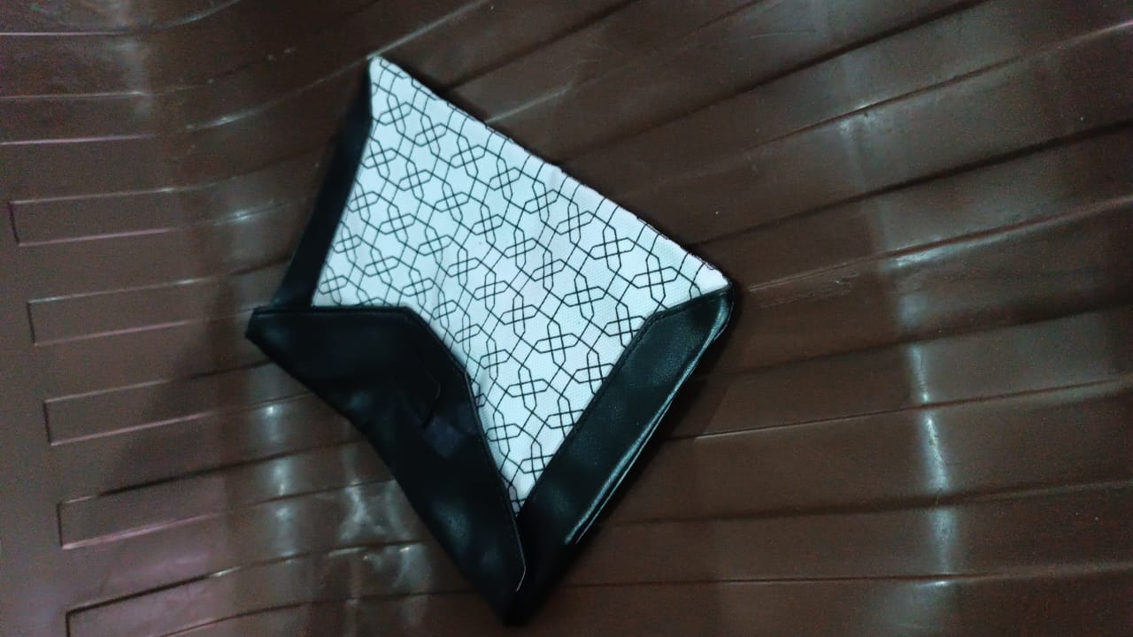 Multipurpose Pouch With Magnetic Lock(1 Pc / 19×14 Cm) Multipurpose Pouch With Magnetic Lock(1 Pc / 19×14 Cm)